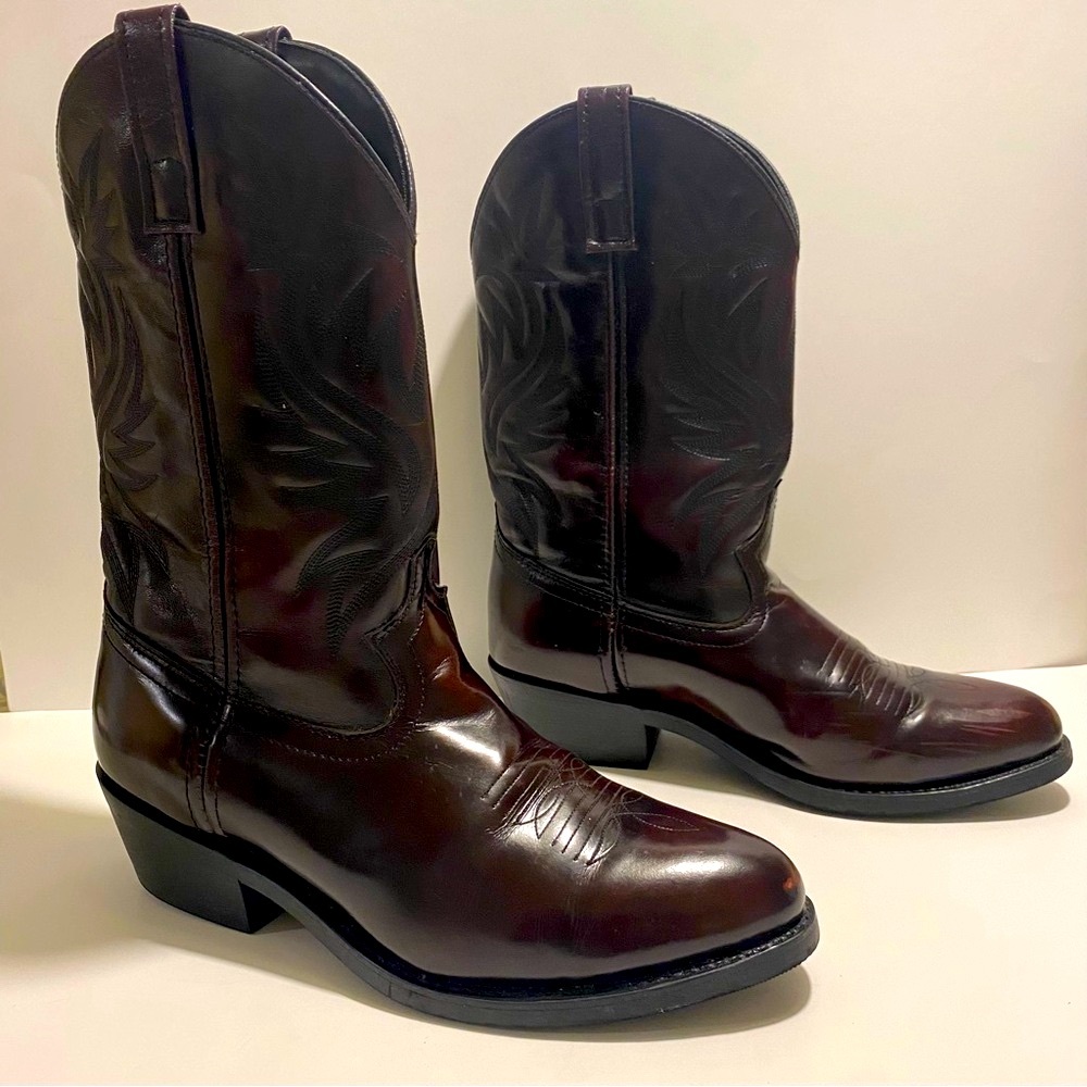 PRICE DROP Men's Laredo Burgundy/ Black Leather Western Boots.